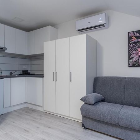 Apartments Park Vodice - Ljubljana, Krvavec エクステリア 写真