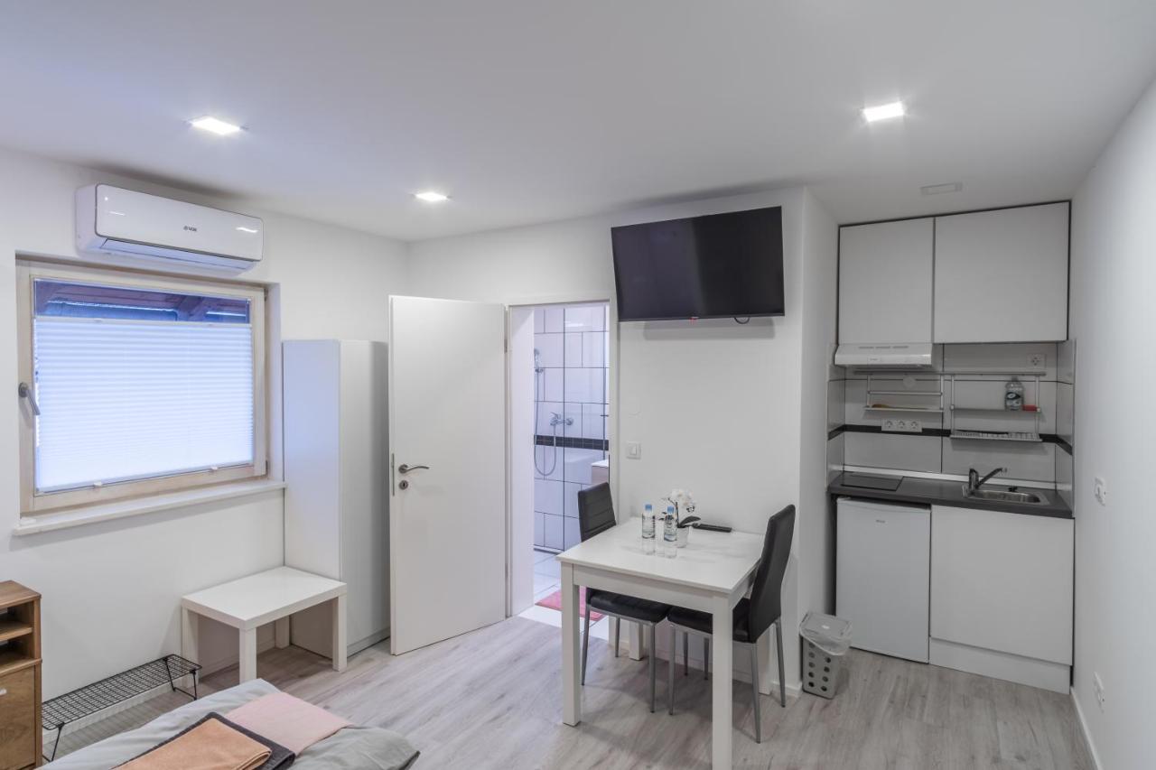 Apartments Park Vodice - Ljubljana, Krvavec エクステリア 写真