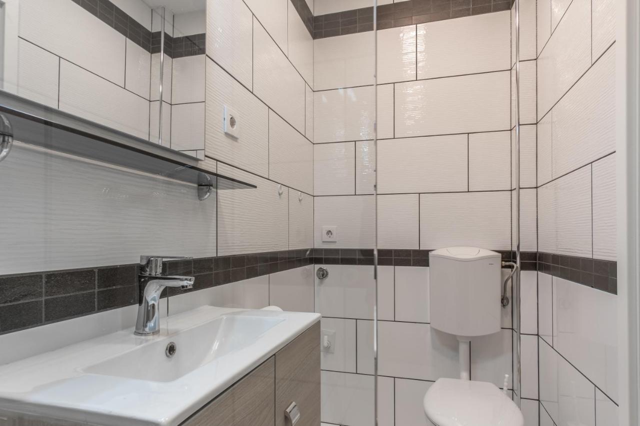 Apartments Park Vodice - Ljubljana, Krvavec エクステリア 写真