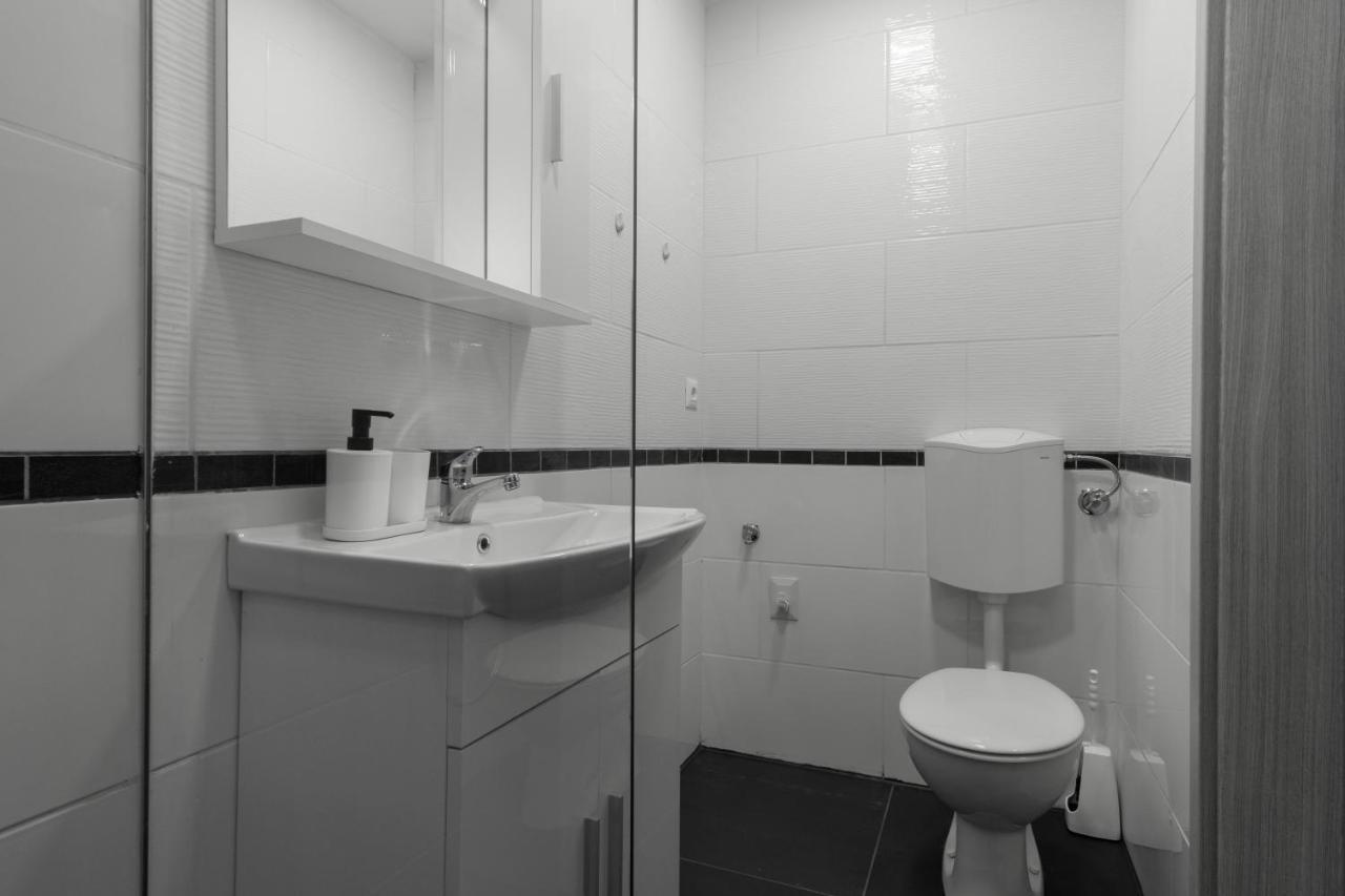 Apartments Park Vodice - Ljubljana, Krvavec エクステリア 写真