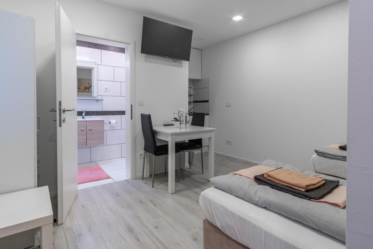 Apartments Park Vodice - Ljubljana, Krvavec エクステリア 写真