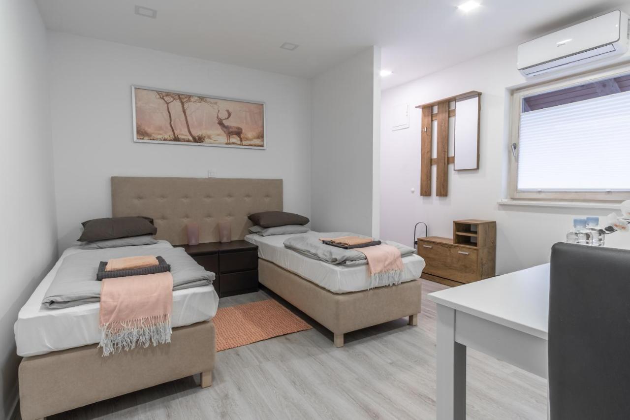 Apartments Park Vodice - Ljubljana, Krvavec エクステリア 写真